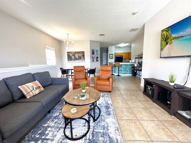 Building Photo - 2761 Oakwater Dr