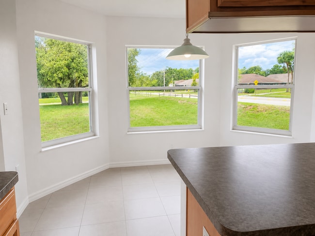 Building Photo - 13315 Golf Ridge Pl