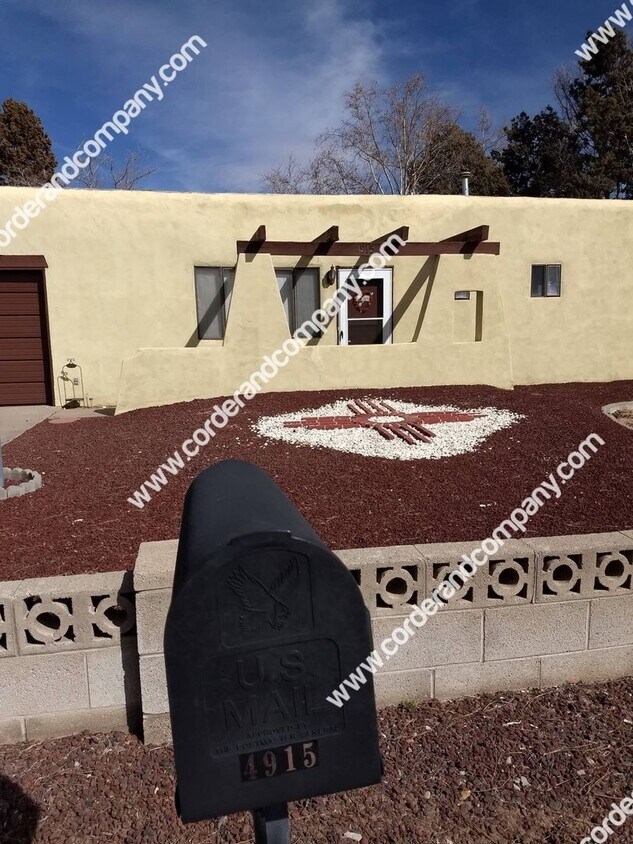 Foto principal - Cozy 3 Bedroom, 2 Bathroom, 1 Car Garage a...