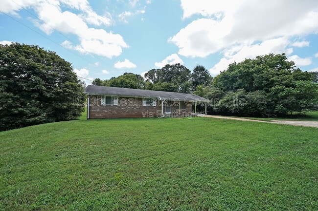 Photo - 251 Hog Farm Cir House