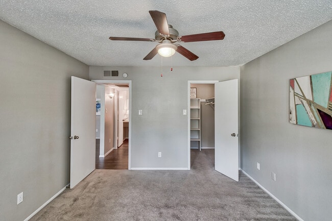 Building Photo - 12148 Jollyville Rd