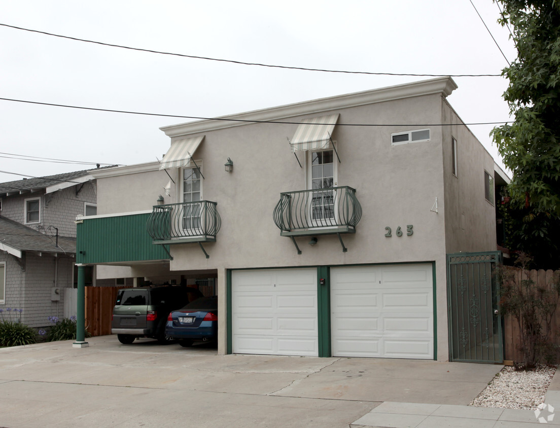 Building Photo - Molino Avenue Apartments