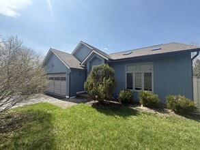 Building Photo - 23 Mallards Landing S