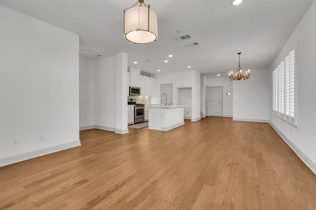 Foto del edificio - 1024 Homestead Way