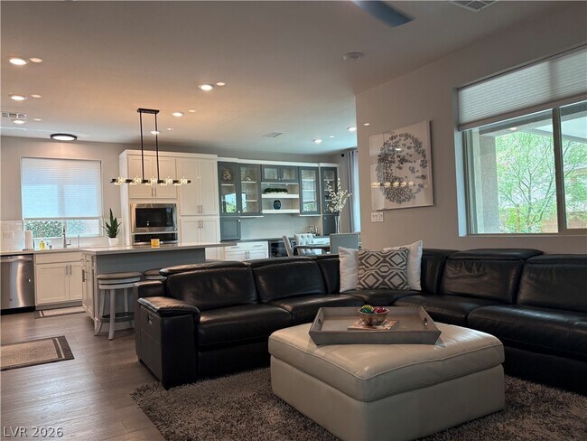 Foto del edificio - 7079 Garnet Crest Ct