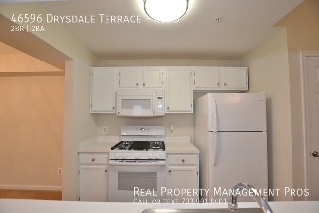 Foto del edificio - Beautifully Maintained 2 Story 2 Bedroom 2...