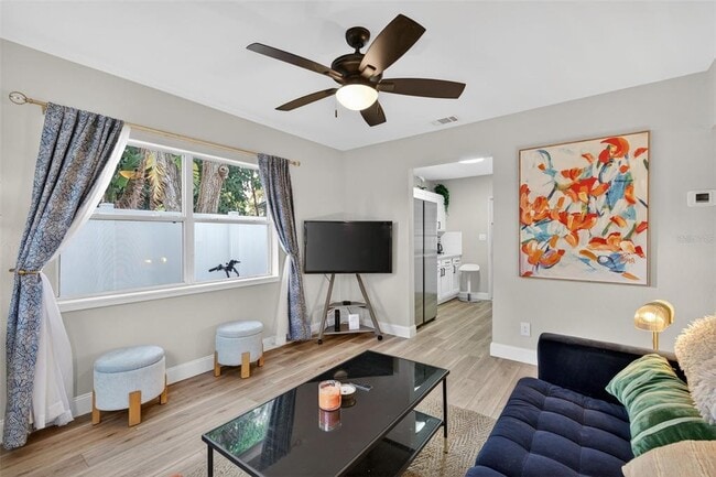 Foto del edificio - 2301 14th Ave N