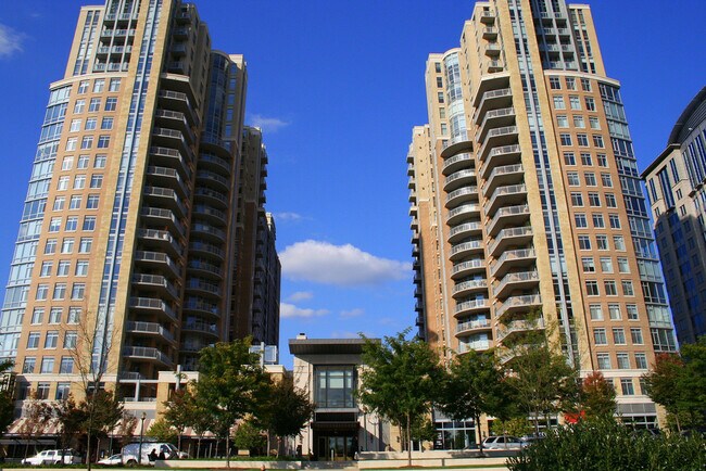 Building Photo - 11990 Market St