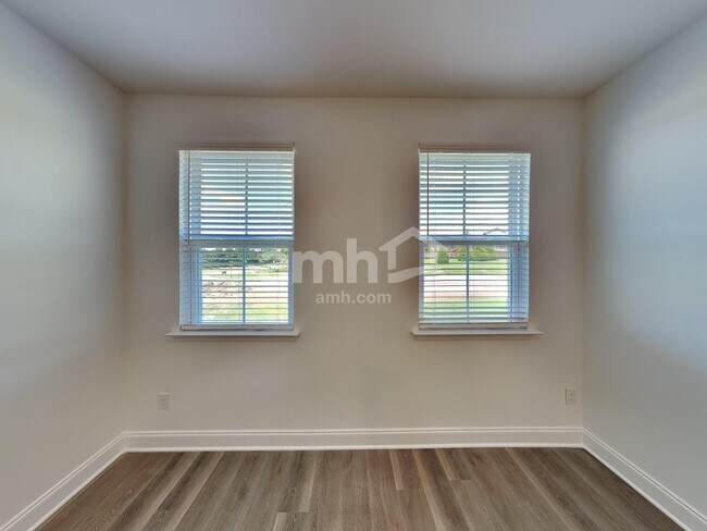 Building Photo - 218 Argea Dr