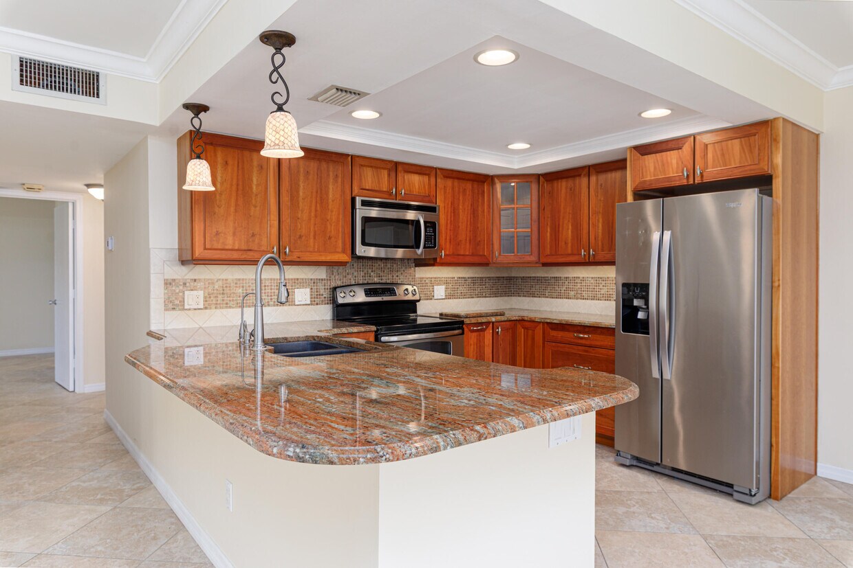 Foto principal - 950 S Kanner Hwy
