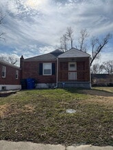 Building Photo - 8354 Archer Ave