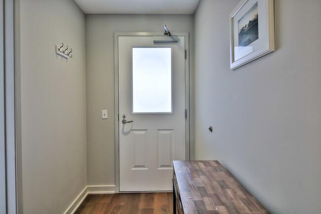 Building Photo - 1 Bed/1 Bath in the Heart of Downtown San ...