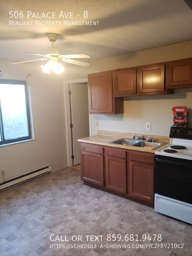 Foto del edificio - 506 Palace Ave