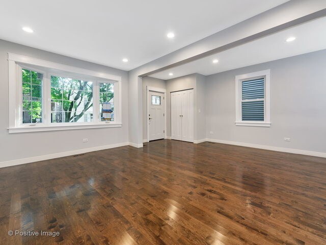 Foto del edificio - 2036 W Melrose St