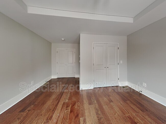 Foto del edificio - 1284 Dahlgren Lane