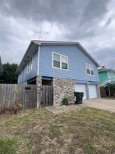 Building Photo - 5706 Avenue T