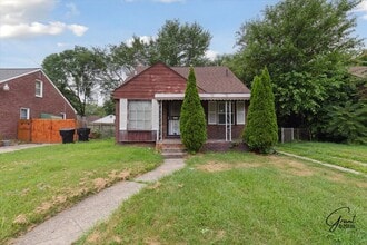 Building Photo - 19367 Barlow St