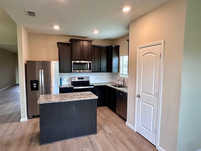 Foto del edificio - 314 Foster Ln