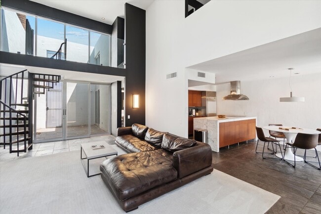 Photo - 3241 E Camelback Rd Townhome