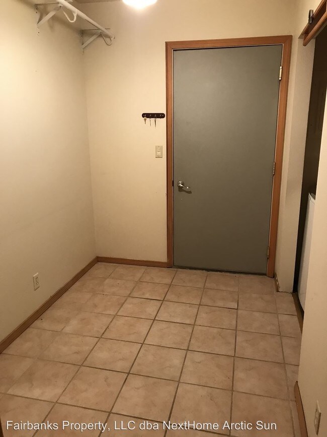 Foto del edificio - 2591 Garnet Dr