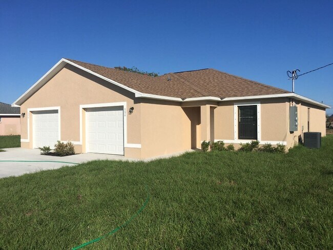 Foto del edificio - 510 SE 4th Terrace