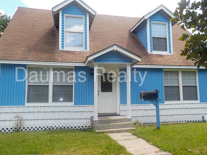 Primary Photo - 317 Center St