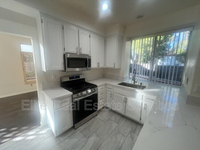 Foto del edificio - 11373 April Leigh Terrace