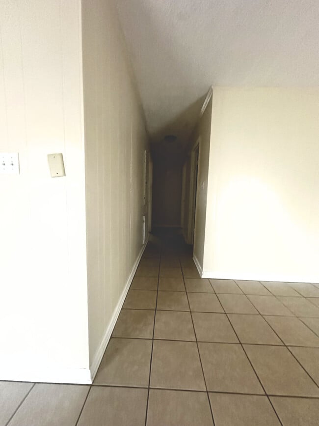 Foto del edificio - 45147 Durbin Rd