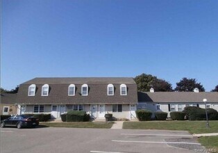 Building Photo - 1000 9th St