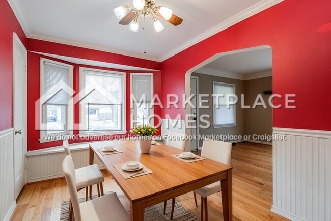 Building Photo - 1130 21st St