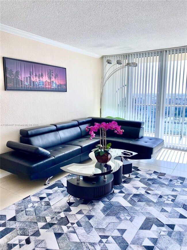 Foto del edificio - 2501 S Ocean Dr