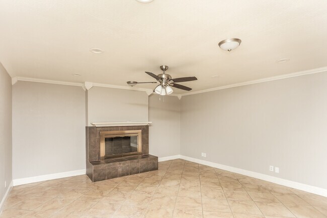 Foto del edificio - 5216 Blue Valley Ct