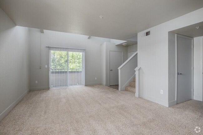 2BR, 2BA - 1084SF - Living Room - Octave