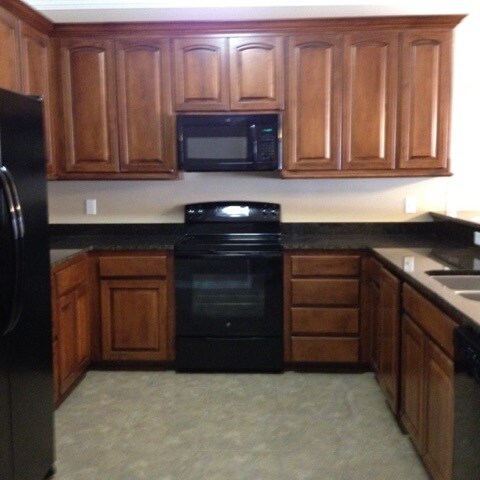 Building Photo - 117 Lemons Dr