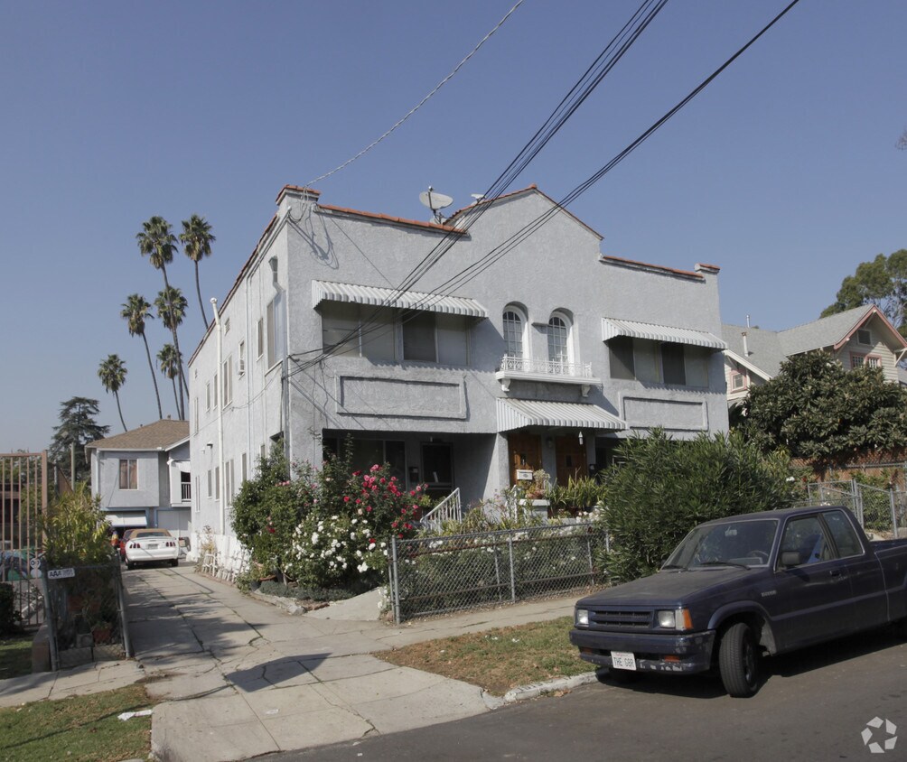 Foto principal - 1617-1619 1/2 Golden Gate Ave