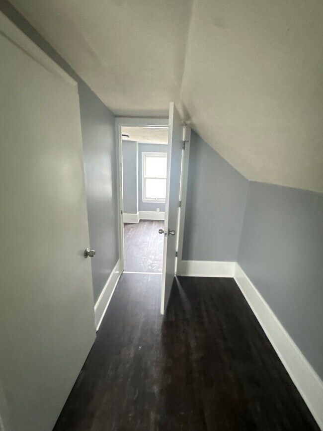 Foto del edificio - 3788 E 52nd St