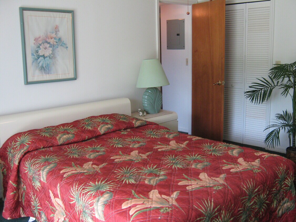 Foto del edificio - 2727 N Poinciana Blvd