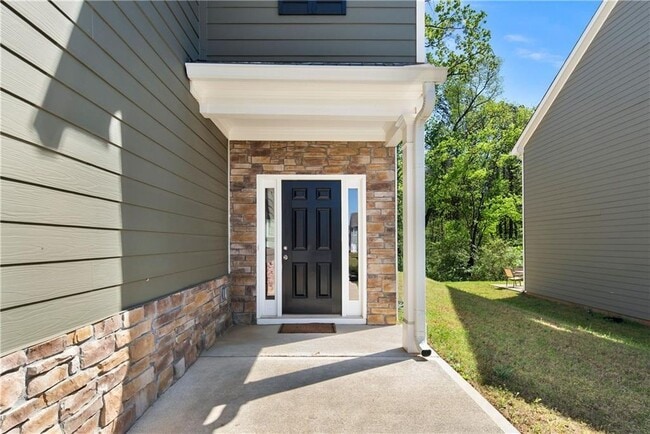 Building Photo - 224 Eva Wy