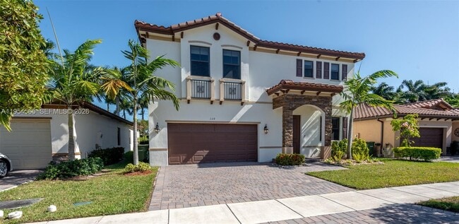 Building Photo - 139 NE 27th Terrace