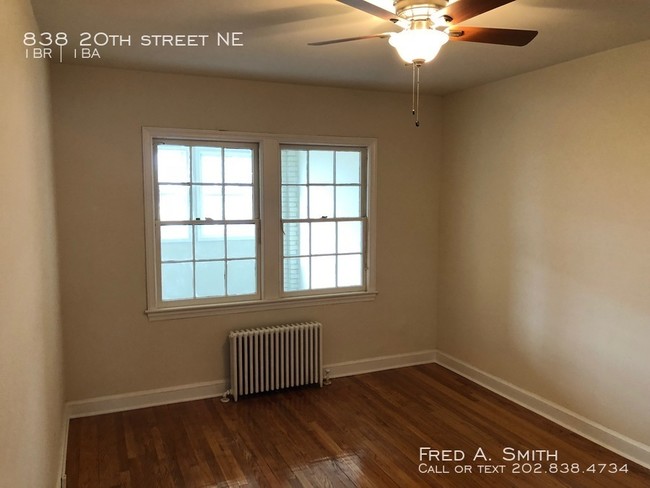 Foto del edificio - 838 20th St NE