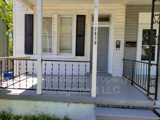 Building Photo - 2919 Fleetwood Ave