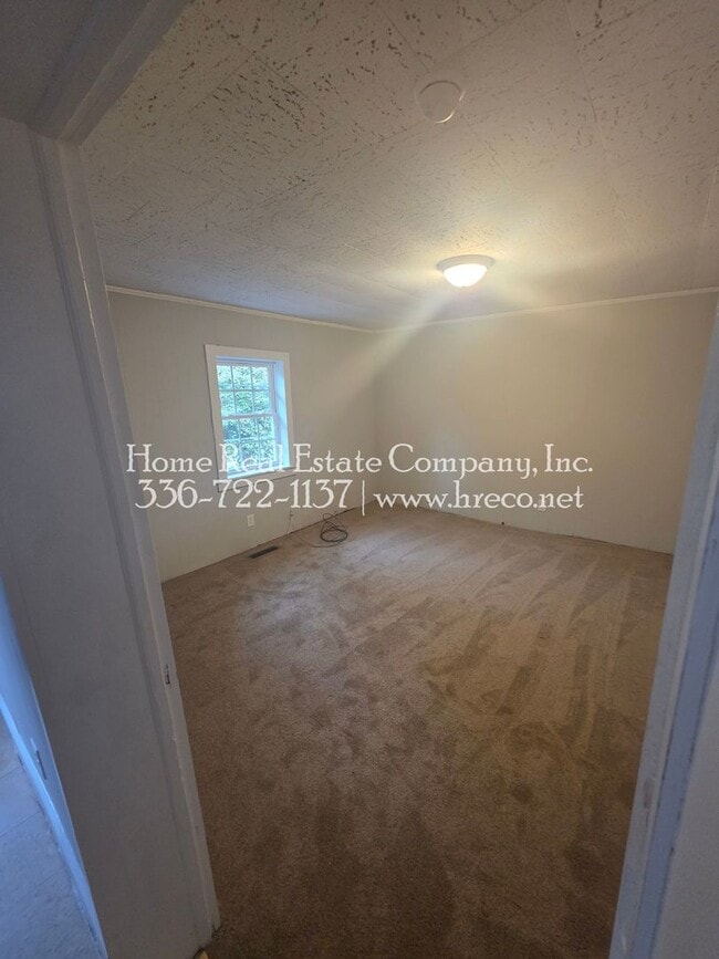 Foto del edificio - 2350 Bethabara Rd