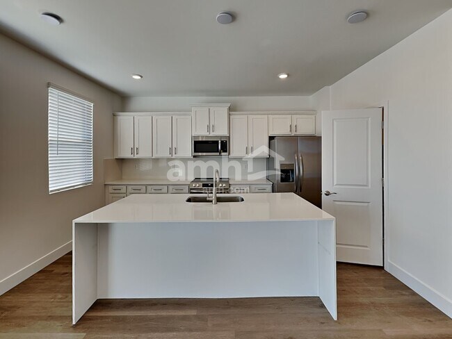 Foto del edificio - 9567 E Friedel Dr