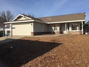 Building Photo - 7337 Little Acorn Way