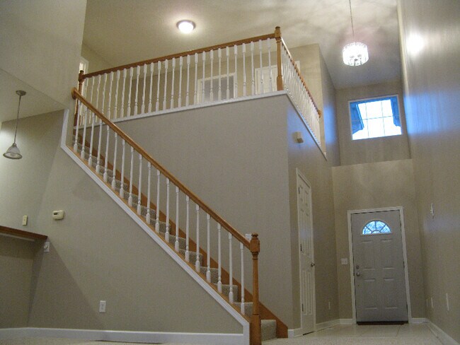 Building Photo - 347 Sheraton Dr NW