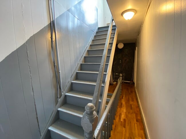 Hallway - 79 Meserole St
