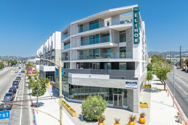Building Photo - The Elinor