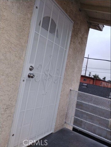 Foto principal - 4356 Compton Ave