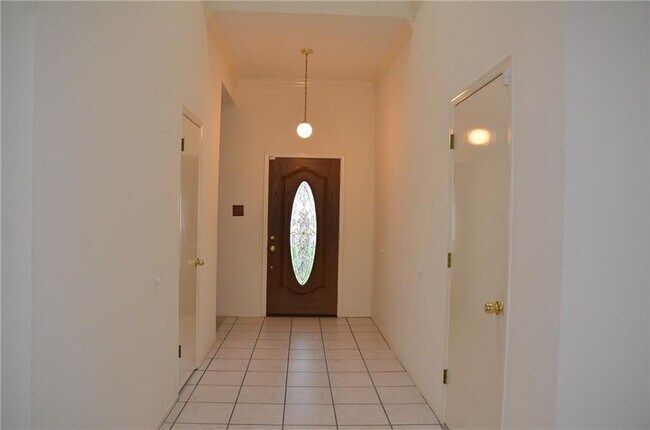 Building Photo - 1006 Nelson Ranch Rd
