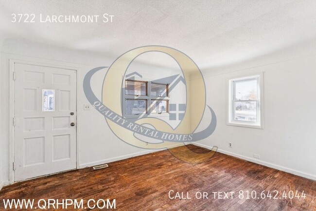 Building Photo - 3722 Larchmont St